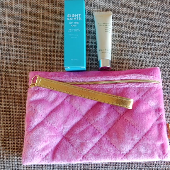 Eight Saints Night Cream - Picture 1 of 4